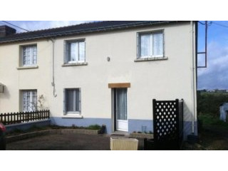 Country cottage ready to move into..