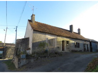 Country house for renovation with huge..
