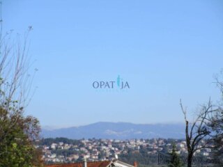 Opatija-Pobri građevinsko zemljište 709 m2