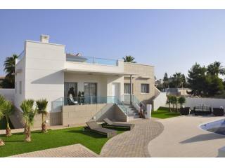 New villas, Quesada