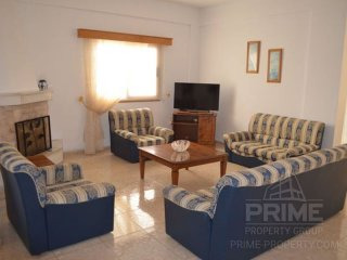Bungalow in Paphos, Cyprus, for Rent -..