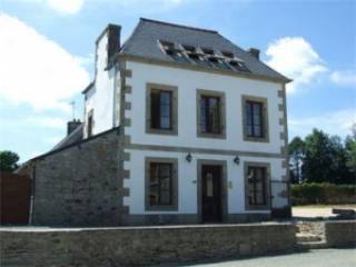Former School House, Huge Potential
