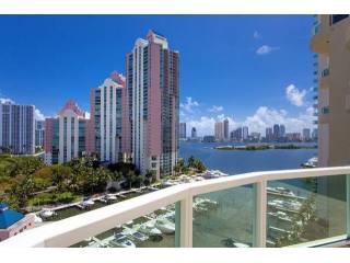3 bedroom Flat For Sale: 3340 NE 190 ST..