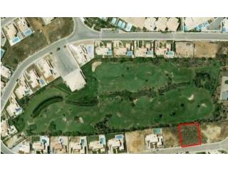 Building plot for villa next to and..
