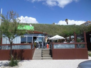 Sea Front Beach Bar in Foz do Arelho