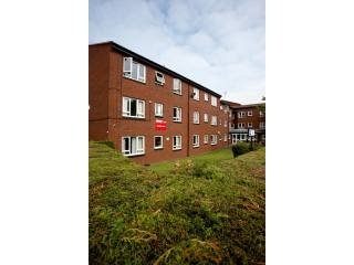 Over 55 Housing - 1 bedroom flat to..
