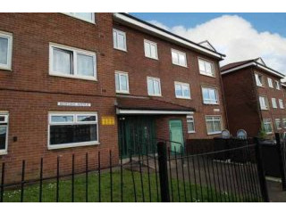 2 bedroom, Flat house for sale