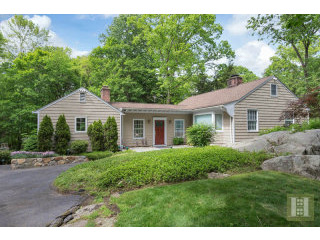 4 bedroom House For Sale: 21 INDIAN..