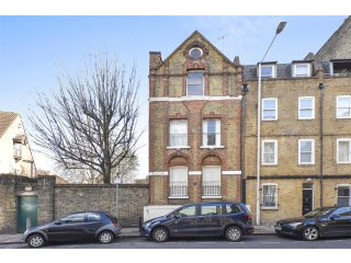1 Bedroom Conversion, Share of Freehold