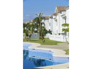 2 bedroom property near San Roque Back..