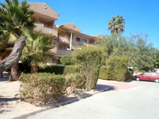 Lovely 2 Bedroom Apartment In Front Of..