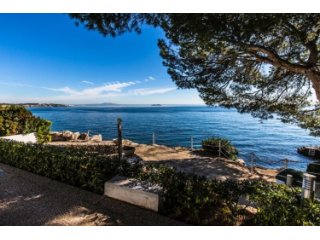 Fabulous apartment with a living area of approximately 90..