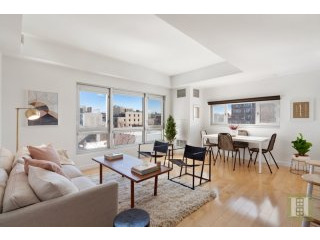 1 bedroom Apartment For Sale: 560..