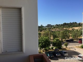 5 Beds Apartment For Sale In Faro..