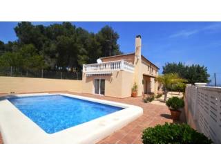 4 Bedroom Villa In Javea*
