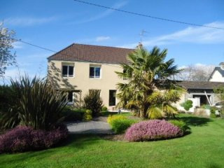 Attractive Detached House For Sale