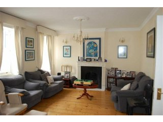 5 bed apartment in Town Area