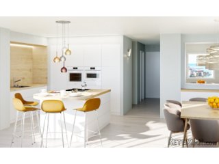 Modern penthouse located on the 10th floor which offers a..