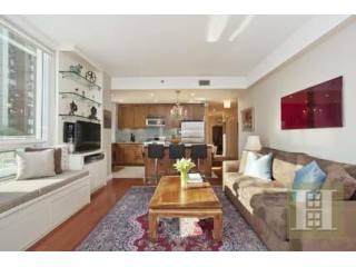 3 bedroom Apartment For Sale: 20..