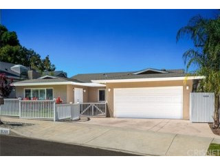 16201 Dickens Street | Encino..