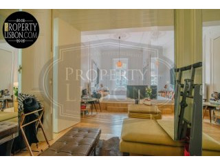 T3+1 Lisbon Apartment for Sale, Anjos