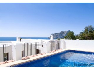 Townhouse in Mirador de Bassetes, CalpeSale of magnificent..