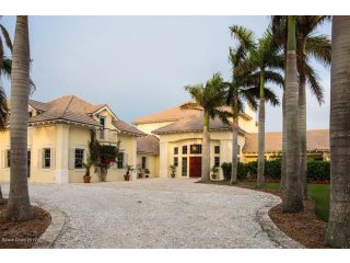 4 bedroom Detached House For Sale: 716..