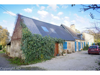 Single Story Stone House With Garden..