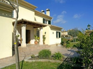 Spacious Villa In Marratxi