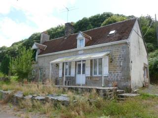 Country House Between Two Market Towns