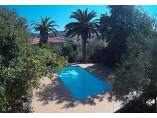 Bright 1 Bed Apartment With Terrace And..
