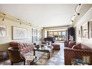 3 bedroom Apartment For Sale: 35 SUTTON..