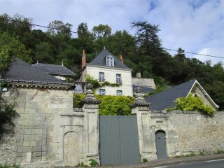 Maison De Maitre With 2 Cottages..