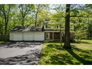 4 bedroom House For Sale: 41 Patrick Dr..