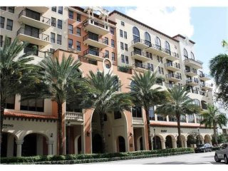 3 bedroom Flat For Sale: 55 Merrick Way..