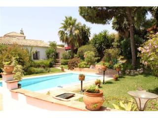 3 Bedrooms - Villa - Malaga - For Sale