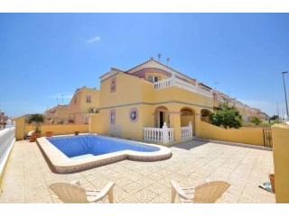 2 Bedroom 2 Bathroom Townhouse In La..