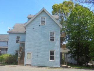 7 Pardee St #8 Bristol, CT, 06010..
