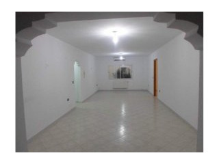 charmant appartement meuble s+3 situe a..