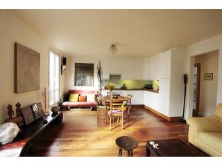 2 bedroom Property For Sale: 18th..