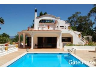 4 Bed Property With Guest Apartment In..