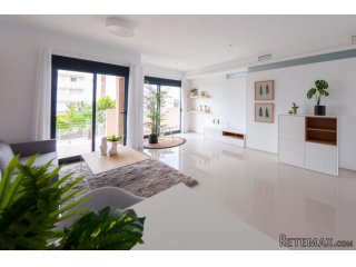 Residencial nuevo en Orihuela Costa. Situado en una..