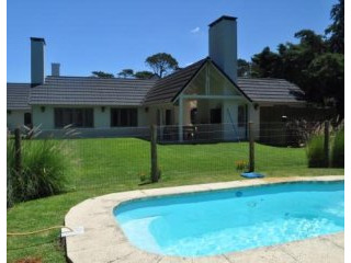 4 Bedroom House - For Rent - Rinc. Del..