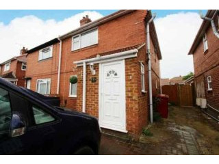 3 bedroom, Semi-detached House house..