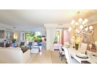 Two Bedroom Ground Floor Apartment 5..