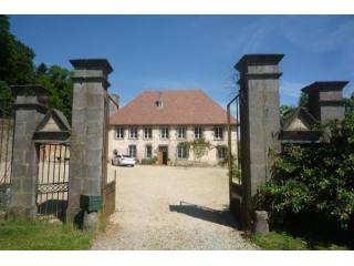 4 bedroom House For Sale: 63230..