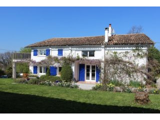 A Superb Property With Guest House..