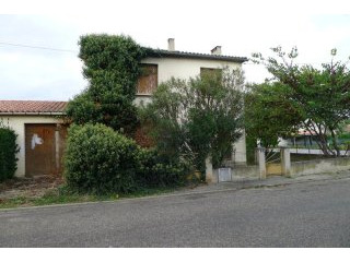 Villa For Sale Needing Major Secondary..