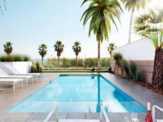 5 Bedrooms - Villa - Alicante - For Sale