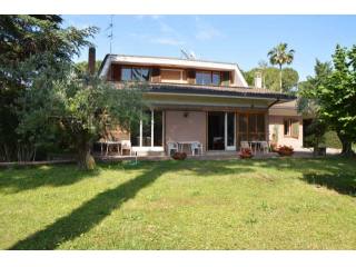 MONTEVERDE VILLA IN THE GREEN
